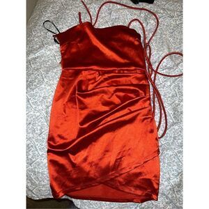 Forever 21 Satin stretchy orange backless dress size M